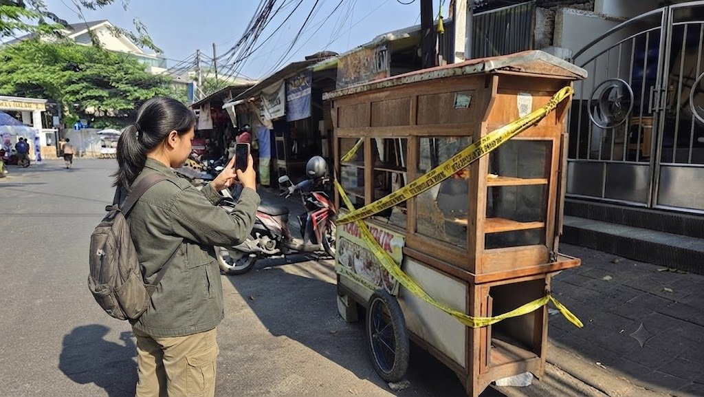 penjual nasi uduk di Jalan Matraman Dok. (Seputarmedia.id/Reza Aditya)