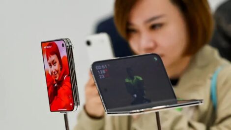 Apple memperkenalkan iPhone Duo baru sebagai bagian dari acara peluncuran di Cupertino, California, pada Rabu (09/09)