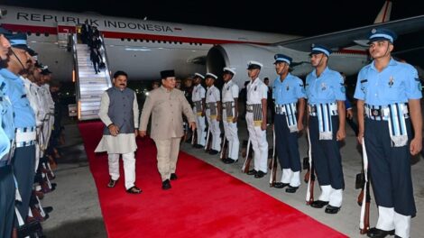 Presiden Prabowo Subianto tiba di Air Force Station (AFS) Palam, New Delhi, India, pada Jumat, 11 September 2026, pukul 22.00 waktu setempat (WS). Foto: BPMI Setpres/Muchlis Jr