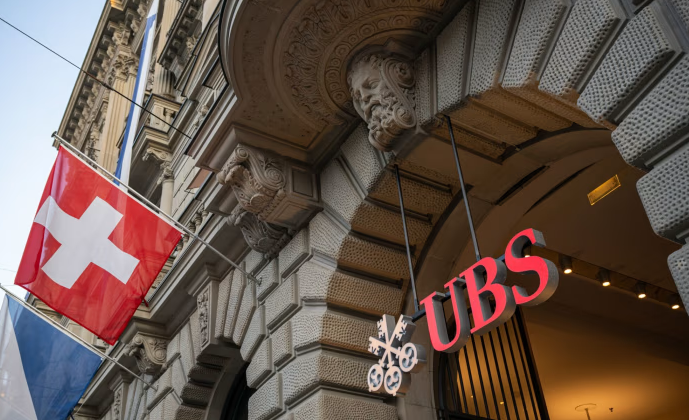 A move from Zurich would diminish the Swiss-ness of a bank that serves as the country’s financial standard-bearer. PASCAL MORA/BLOOMBERG NEWS
