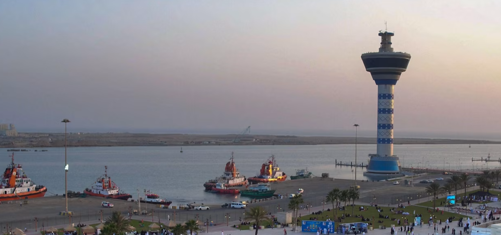 Saudi Arabia has routed a lot of oil through its Red Sea port of Yanbu in response to attacks on ships sailing through the Gulf © Leo Morgan/Alamy