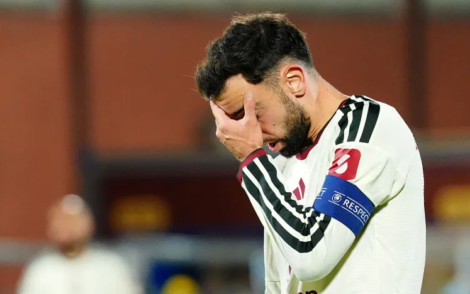 Manchester United's Bruno Fernandes during the UEFA Champions League match at the Giuseppe Sinigaglia Stadium, Como [Luca Rossini/PA Images via Getty Images]