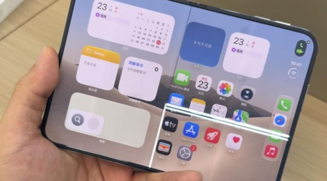 Apple Buka Suara Soal Layar iPhone Duo yang RetakFoto: Reddit