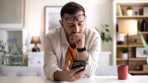 Call screening tools can help you decide whether an unknown caller deserves your attention before you answer. (Kurt "CyberGuy" Knutsson)