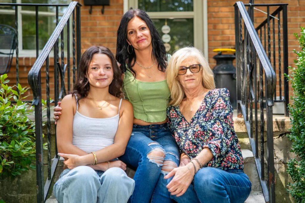 Angela Kent, 15, mother Carissa Kent and grandmother Charlene pose for a portrait Wednesday, Sept. 9, 2026, in Bethlehem. All three have have endometriosis, a condition in which tissue similar to the lining of the uterus grows outside the uterus and can cause pain, bleeding and anemia. All three faced challenges getting diagnosed. Angelina is scheduled to undergo surgery for the condition in a couple of weeks. (Jonathan Broady/Special to The Morning Call)