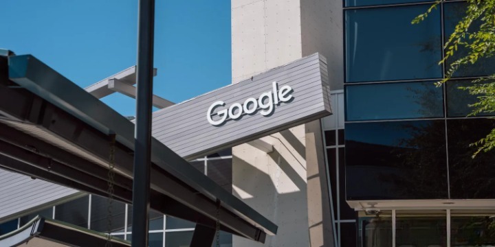 Foto Dari 9to5google.com
