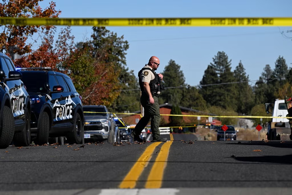 A sheriff’s deputy outside Silver Rail Elementary school, where a shooting took place on Thursday.Credit...Joe Kline/Associated Press